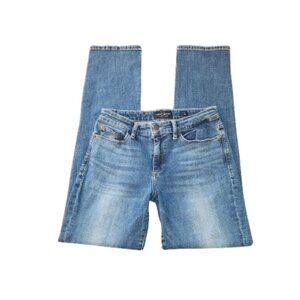 Lucky Brand Mid-Rise Sweet Straight Jeans   Size: 10/30